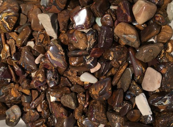 Boulder Opal Trommelsteine